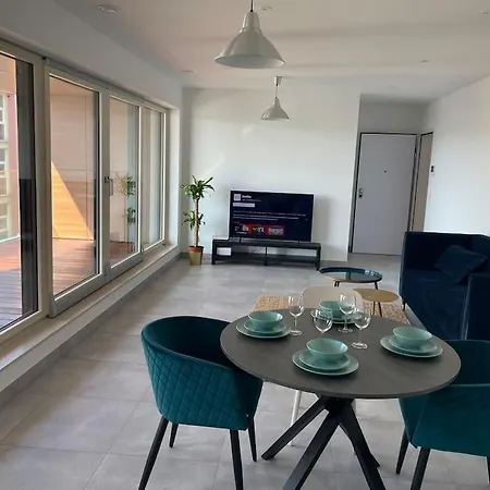 Large 1 Bedroom In Center-terrace & Parking 142-100 Appartement Luxembourg